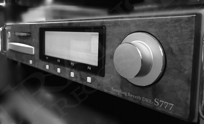 Sony DRE S777 PAC Sampling Digital Stereo Reverb Convolution Reverb